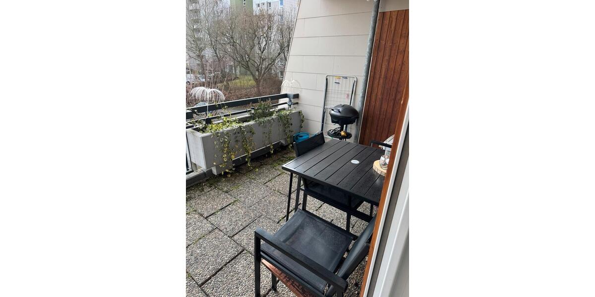 Privatverkauf: Gepflegte 2,5-Zi.-Whg. mit großem Sonnenbalkon +TG 2.5 zimmer