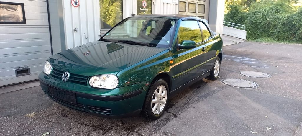 VW Golf 94.000 km 3.500 &euro; Holzgerlingen 71088