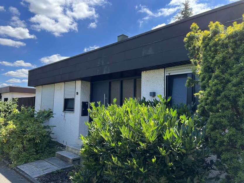 Haus zum Mieten in Gärtringen 2.400 € 180 m²