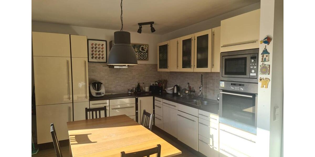 Etagenwohnung Stuttgart Feuerbach - 3.5 Zimmer, 86 m&sup2;, 385.000&euro; | Angebot:27261743