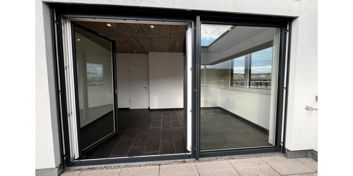Penthouse Wohnung ca. 130m² mit großer Terrasse in Esslingen zimmer