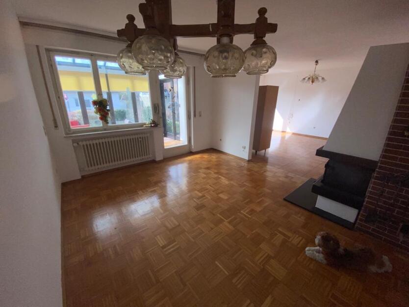 Einfamilienhaus freistehend 2 abgetrennte Wohnungen Dettenhausen