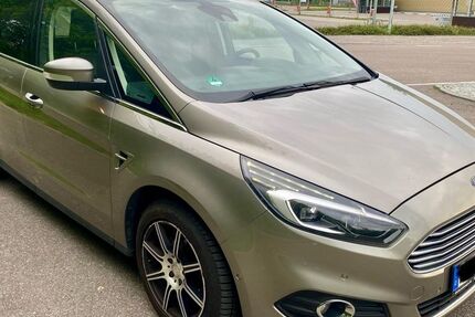Ford S-Max 195.000 km 9.698 &euro; Remseck 71686