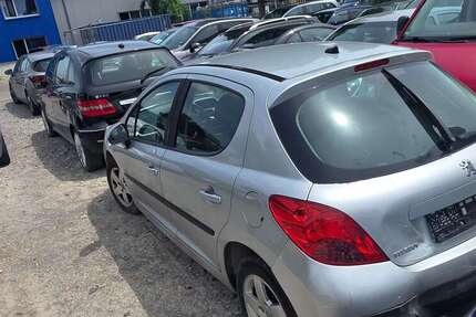 Peugeot 207 137.000 km 1.500 &euro; Fellbach 70736
