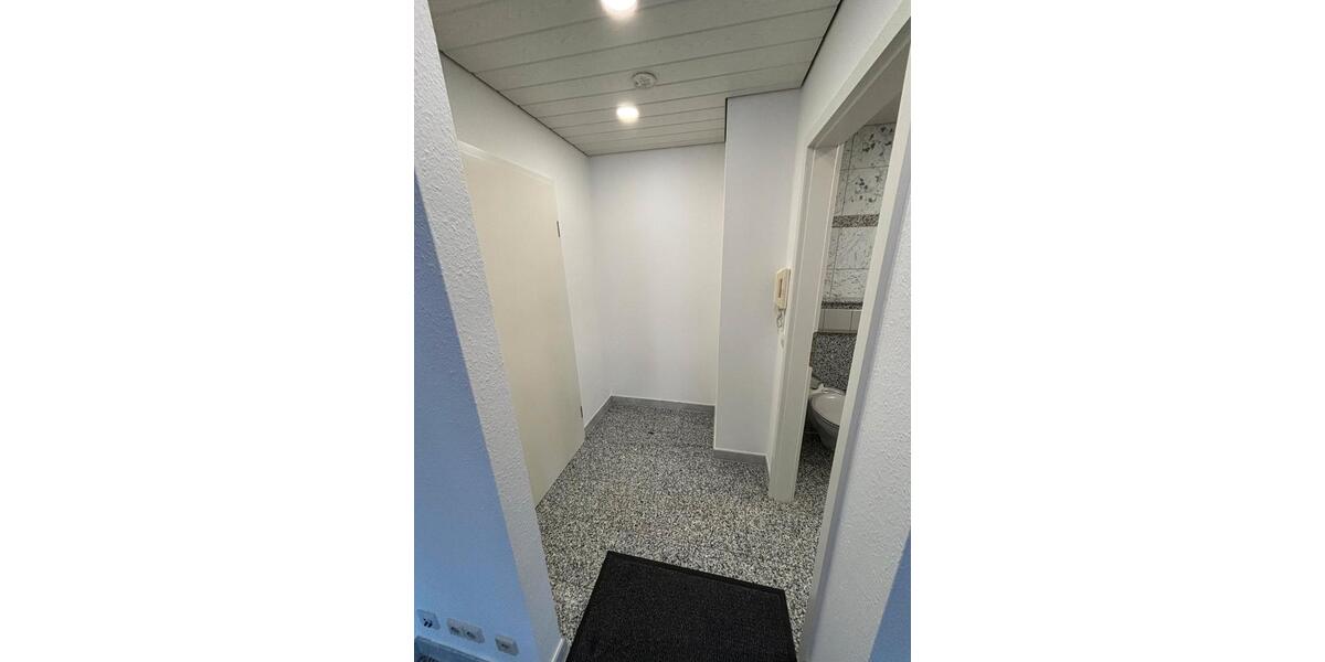 Etagenwohnung Sachsenheim - 2 Zimmer, 48 m&sup2;, 219.000&euro; | Angebot:26760205