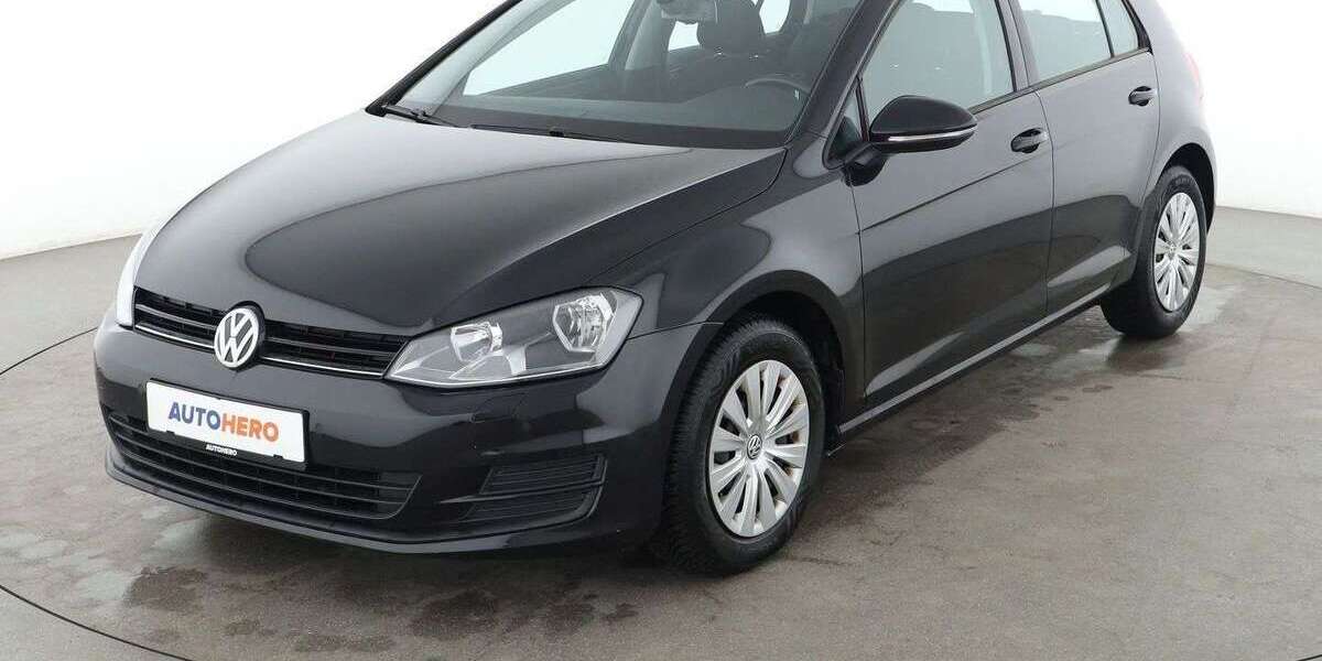 VW Golf 89.433 km 10.400 &euro; Stuttgart 70195