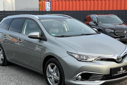 Toyota Auris 112.000 km 10.999 &euro; Sachsenheim 74343