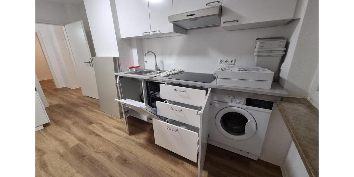 Etagenwohnung Stuttgart Feuerbach - 1 Zimmer, 16 m&sup2;, 450&euro; | Angebot:26183213