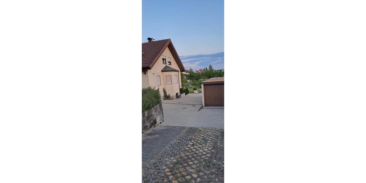 Etagenwohnung Schorndorf - 4 Zimmer, 81 m&sup2;, 288.000&euro; | Angebot:25257183