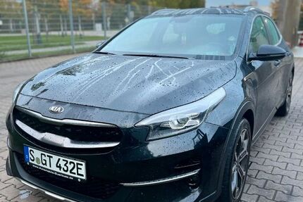 Kia XCeed 130.000 km 18.390 € Stuttgart 70567