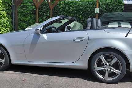 Mercedes-Benz SLK 200 122.000 km 10.300 &euro; Wernau 73249