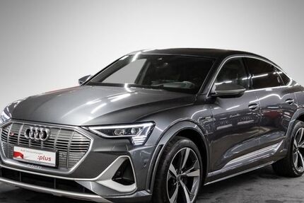 Audi e-tron 98.853 km 39.430 € Stuttgart 70469