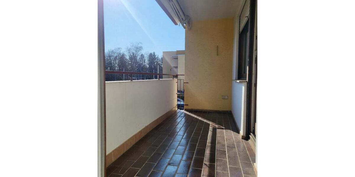 Etagenwohnung Esslingen am Neckar Pliensauvorstadt - 3.5 Zimmer, 82 m&sup2;, 327.900&euro; | Angebot:26400604