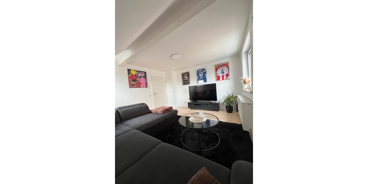 Etagenwohnung Ludwigsburg Oßweil - 3 Zimmer, 70 m&sup2;, 820&euro; | Angebot:25512958
