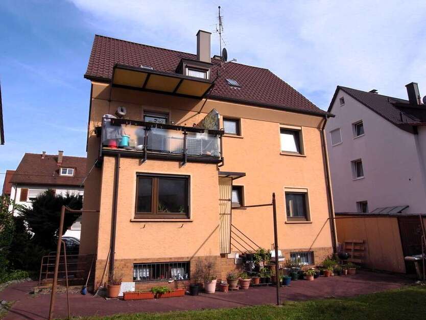 Haus zum Kaufen in Stuttgart 680.000 € 206.72 m²