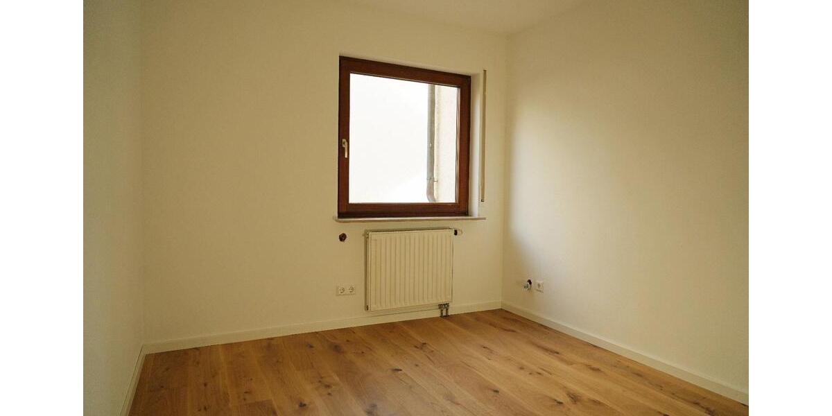 Erdgeschoßwohnung Oberboihingen - 3 Zimmer, 76 m&sup2;, 299.000&euro; | Angebot:26278317