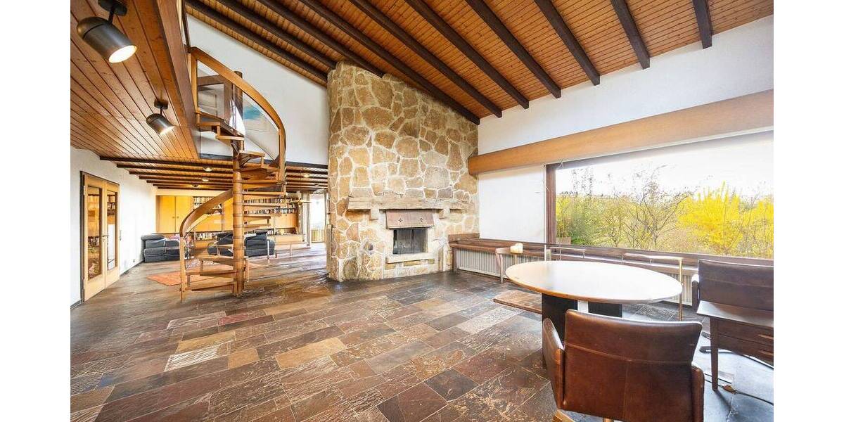 Einfamilienhaus Backnang - 8 Zimmer, 428 m&sup2;, 1.229.000&euro; | Angebot:26118014