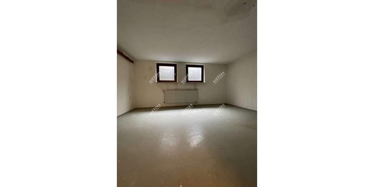 Etagenwohnung Asperg - 4 Zimmer, 104 m&sup2;, 1.600&euro; | Angebot:25152534