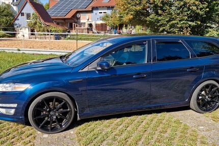 Ford Mondeo 165.143 km 9.000 € Unterweissach 71554